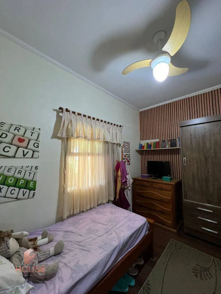 Chácara, 4 quartos, 1000 m² - Foto 11