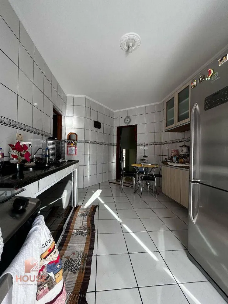 Casa, 4 quartos, 317 m² - Foto 9