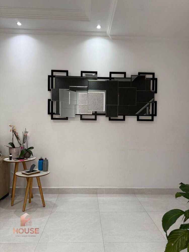 Casa à venda com 2 quartos, 180m² - Foto 3