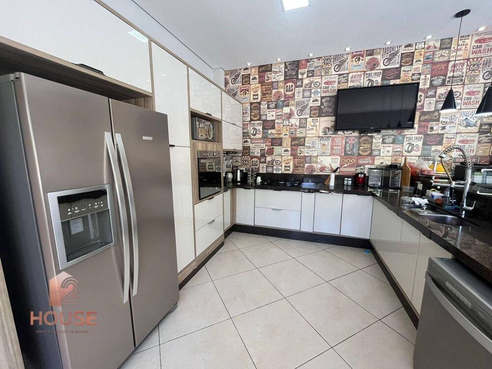 Casa de Condomínio à venda com 4 quartos, 300m² - Foto 7