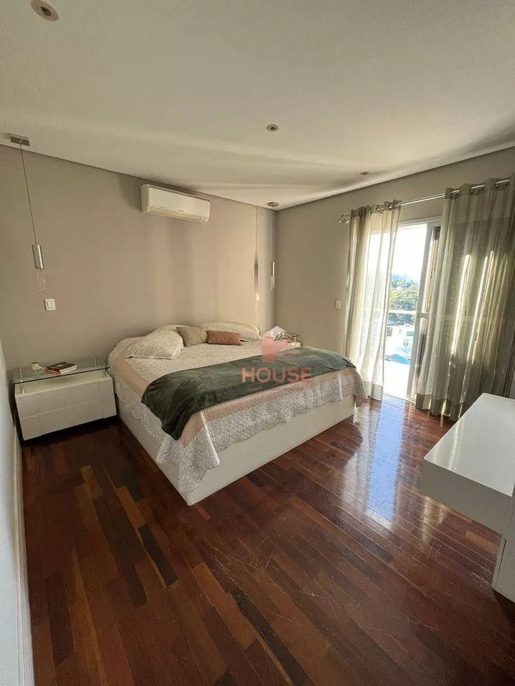 Casa de Condomínio à venda com 3 quartos, 304m² - Foto 7