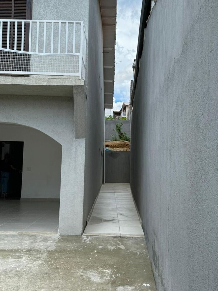 Casa à venda com 4 quartos, 254m² - Foto 4