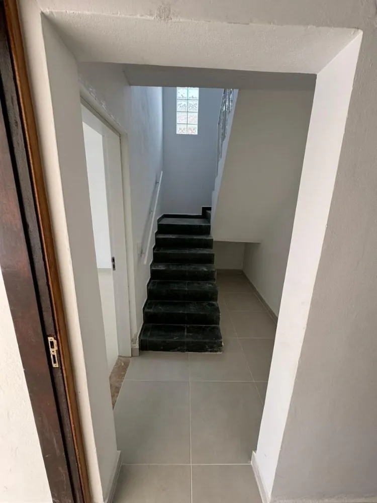 Casa, 4 quartos, 254 m² - Foto 9