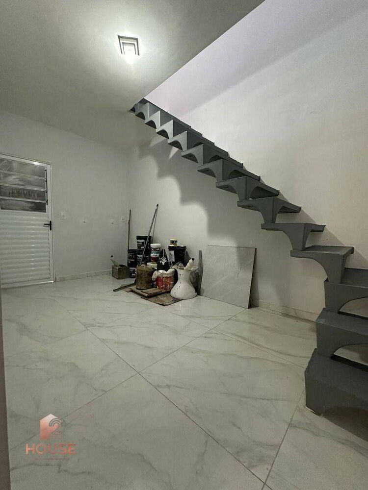 Sobrado à venda com 4 quartos, 125m² - Foto 7