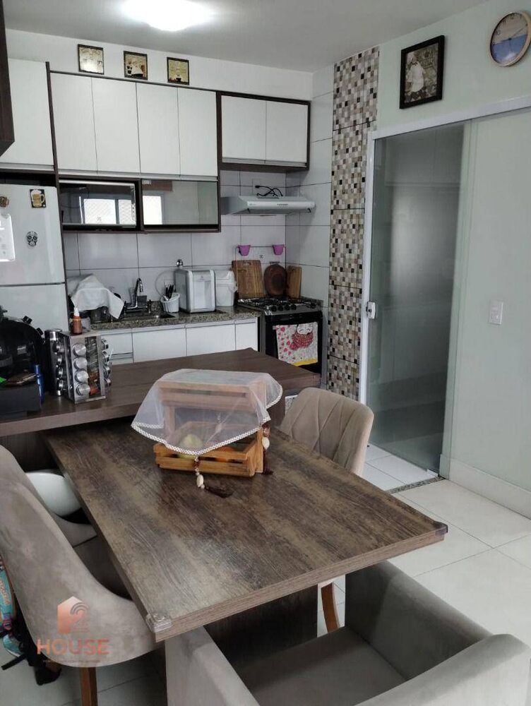 Apartamento, 2 quartos, 72 m² - Foto 2