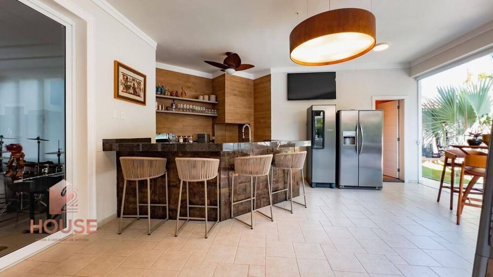 Casa de Condomínio à venda com 4 quartos, 640m² - Foto 3