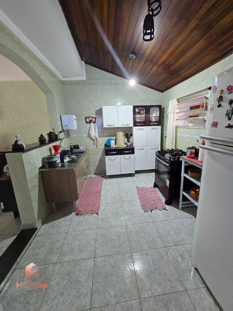 Casa, 2 quartos, 146 m² - Foto 1