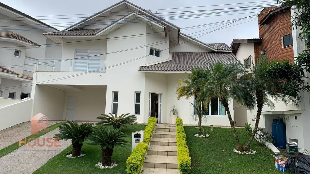 Casa de Condomínio à venda com 3 quartos, 236m² - Foto 1