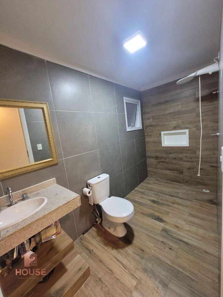 Casa, 4 quartos, 300 m² - Foto 1