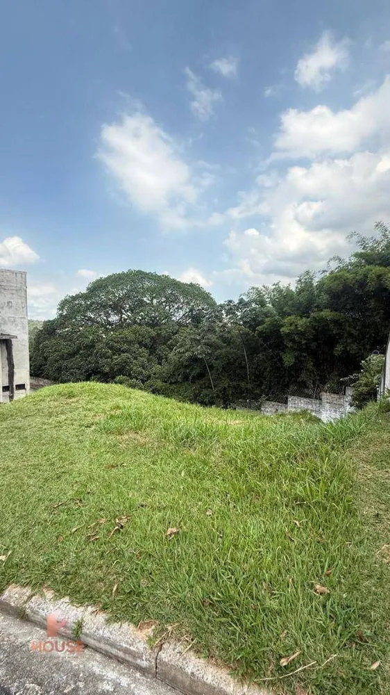 Loteamento e Condomínio, 599 m² - Foto 1