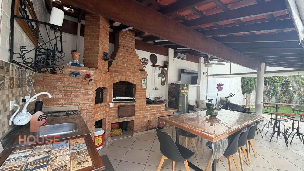 Sobrado, 3 quartos, 200 m² - Foto 5