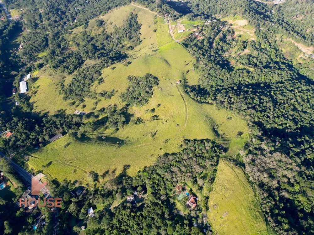 Terreno, 27 hectares - Foto 2
