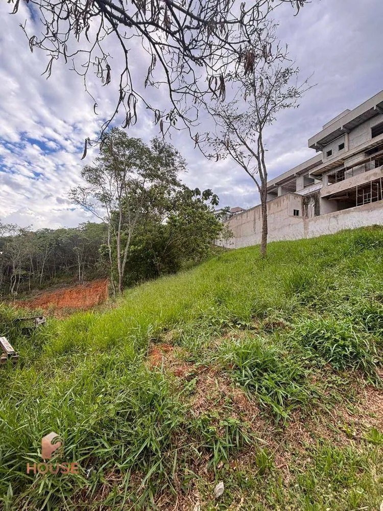 Loteamento e Condomínio, 800 m² - Foto 1