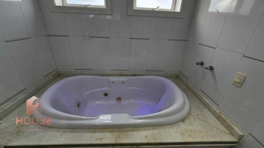 Casa de Condomínio à venda com 4 quartos, 600m² - Foto 10