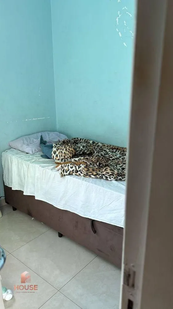 Casa, 3 quartos, 200 m² - Foto 2