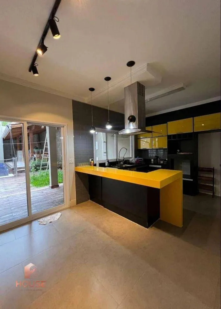 Casa, 3 quartos, 300 m² - Foto 10