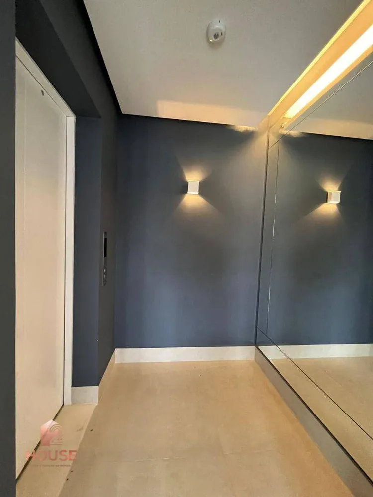 Apartamento, 3 quartos, 192 m² - Foto 2