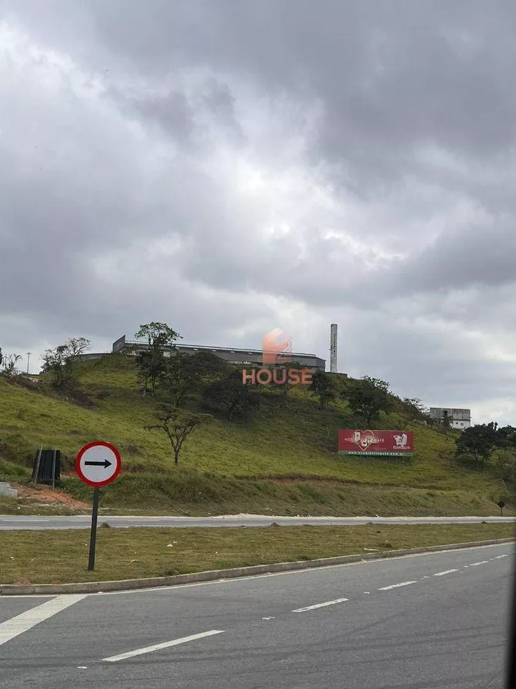 Terreno à venda, 13700M2 - Foto 1