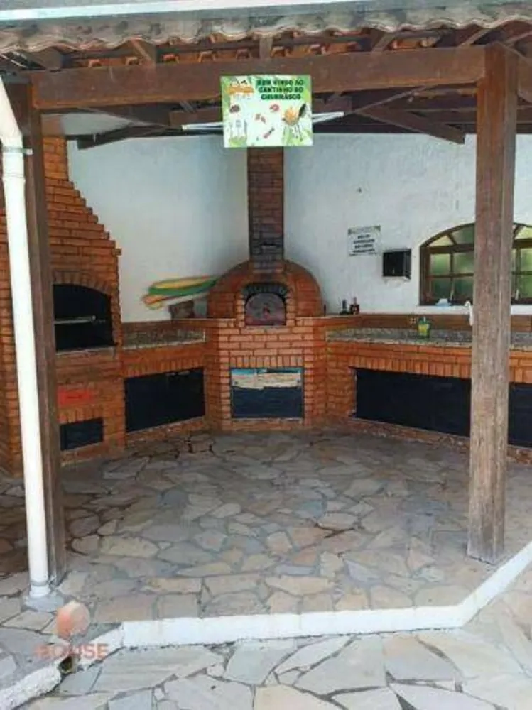 Chácara, 4 quartos, 5000 m² - Foto 8