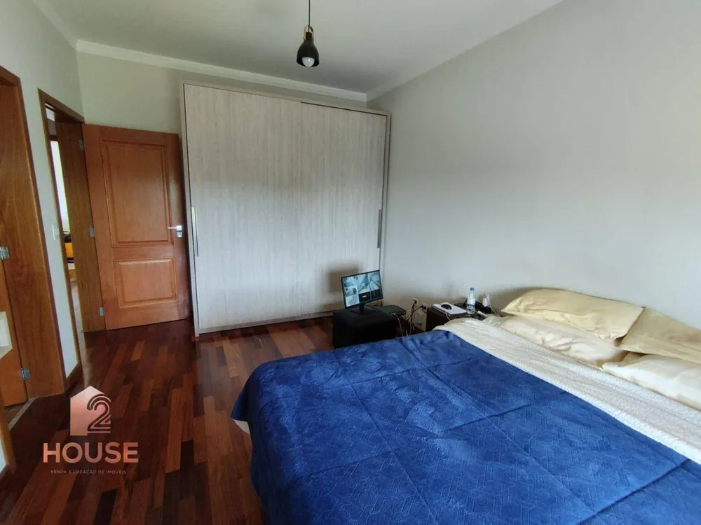 Casa, 3 quartos, 265 m² - Foto 11