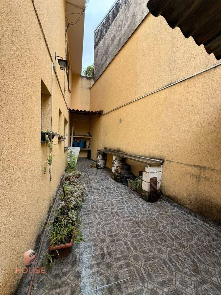 Casa, 3 quartos, 270 m² - Foto 2