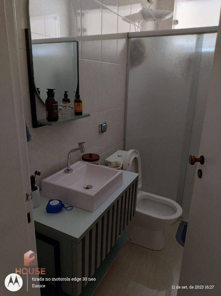 Casa de Condomínio à venda com 2 quartos, 210m² - Foto 2