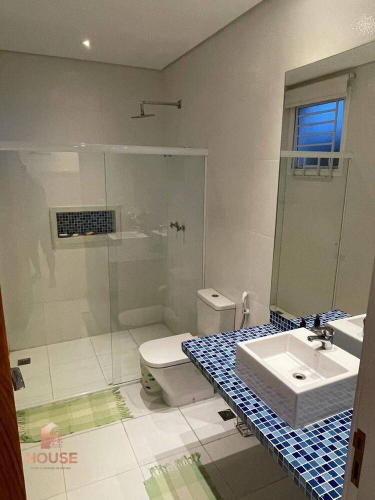 Casa de Condomínio à venda com 4 quartos, 642m² - Foto 4