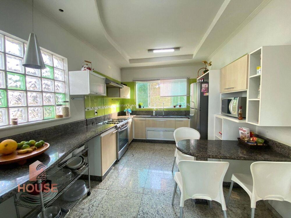 Casa de Condomínio à venda com 4 quartos, 800m² - Foto 19