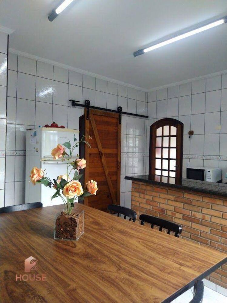 Chácara à venda com 2 quartos, 110m² - Foto 4