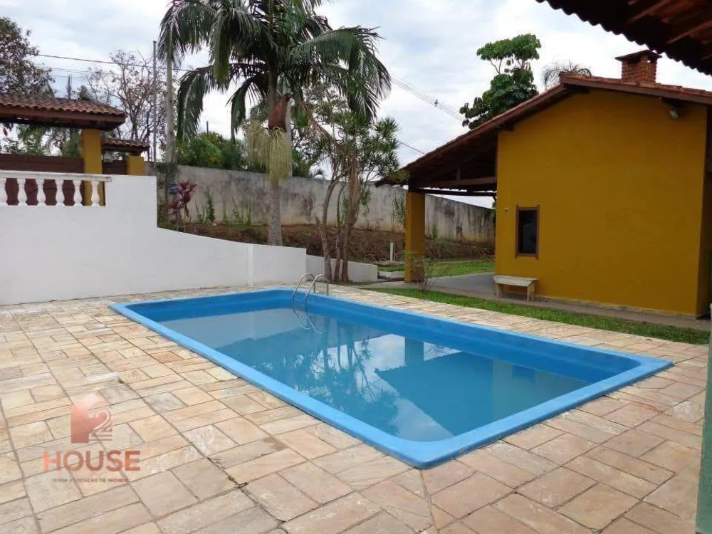Chácara, 3 quartos, 2000 m² - Foto 1