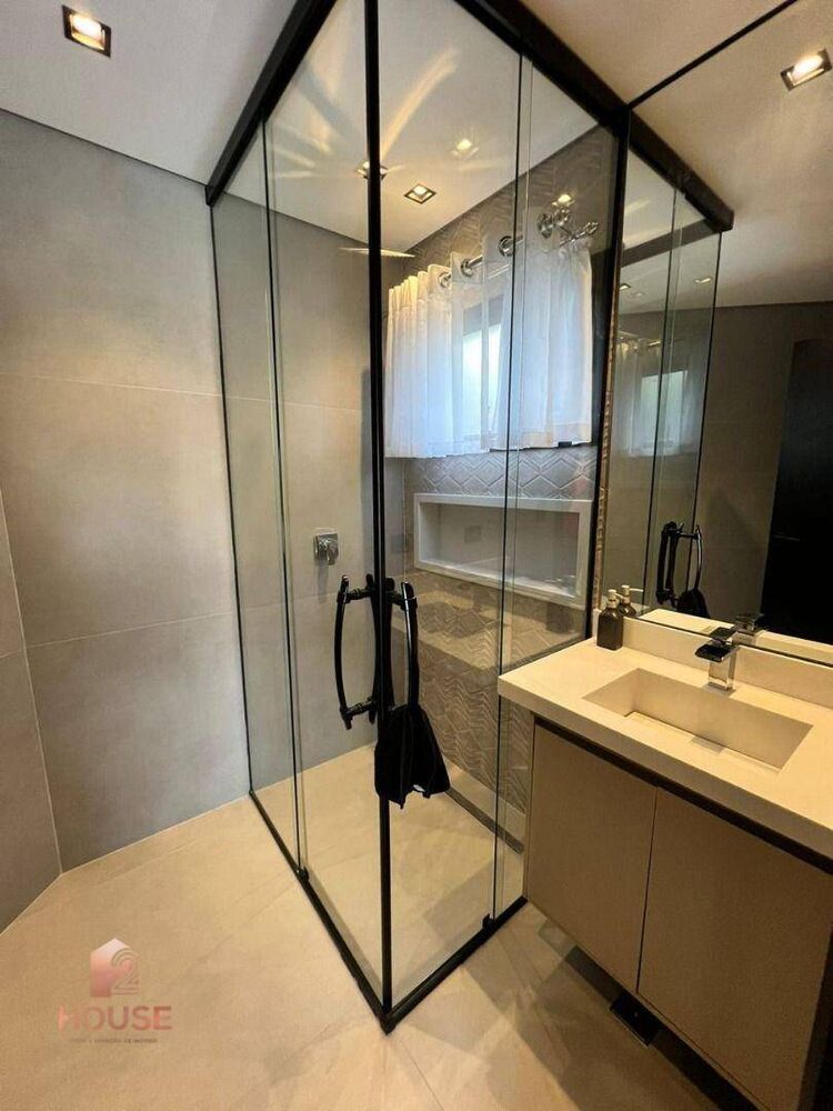 Casa de Condomínio à venda com 4 quartos, 386m² - Foto 1