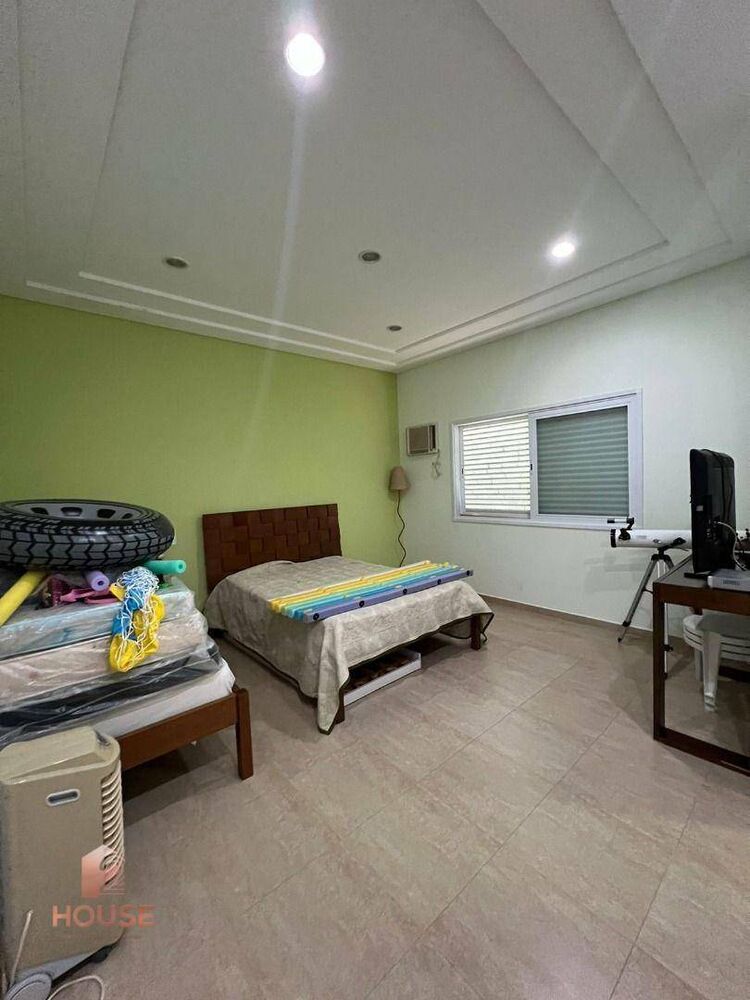 Casa de Condomínio à venda com 3 quartos, 320m² - Foto 3