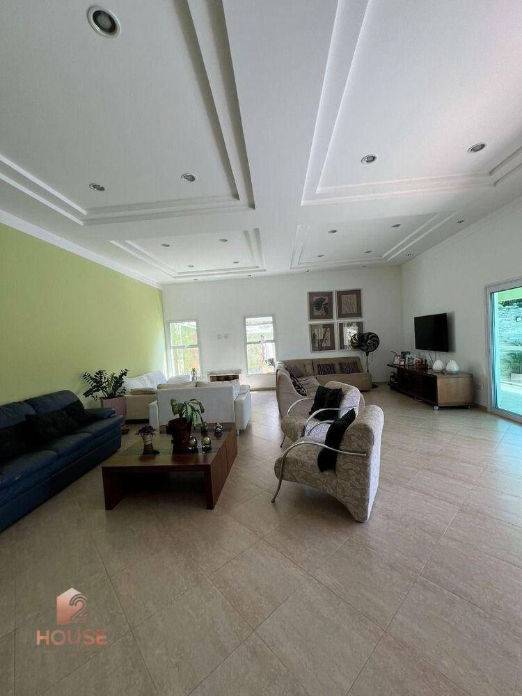Casa de Condomínio à venda com 3 quartos, 320m² - Foto 1