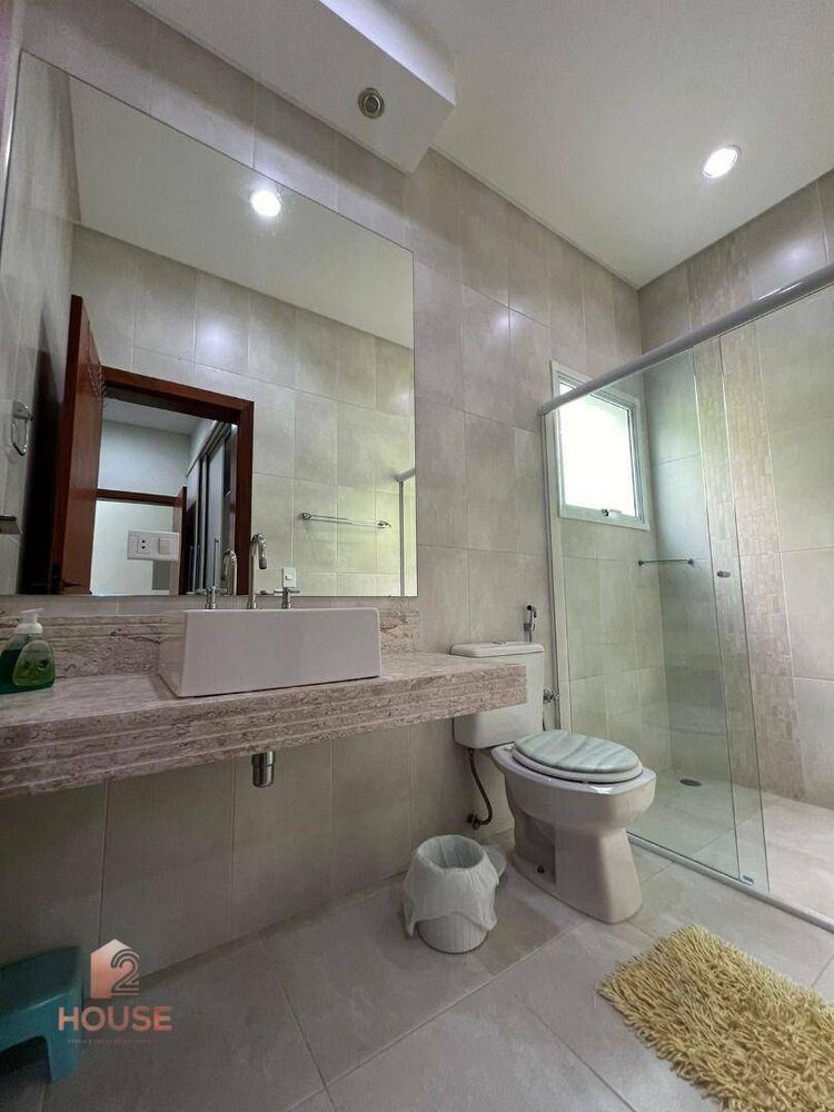 Casa de Condomínio à venda com 3 quartos, 320m² - Foto 2