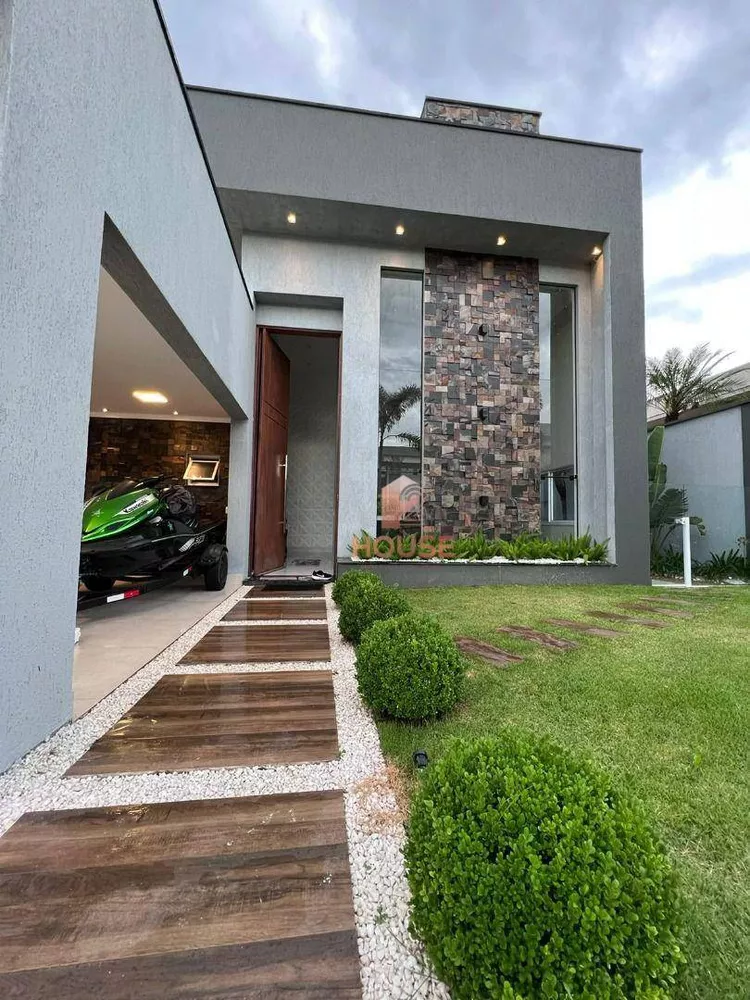 Casa de Condomínio à venda com 3 quartos, 384m² - Foto 2