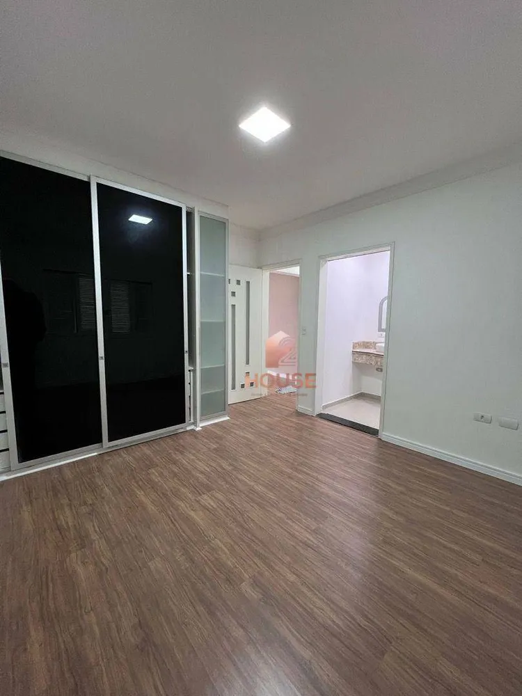 Casa, 3 quartos, 300 m² - Foto 13
