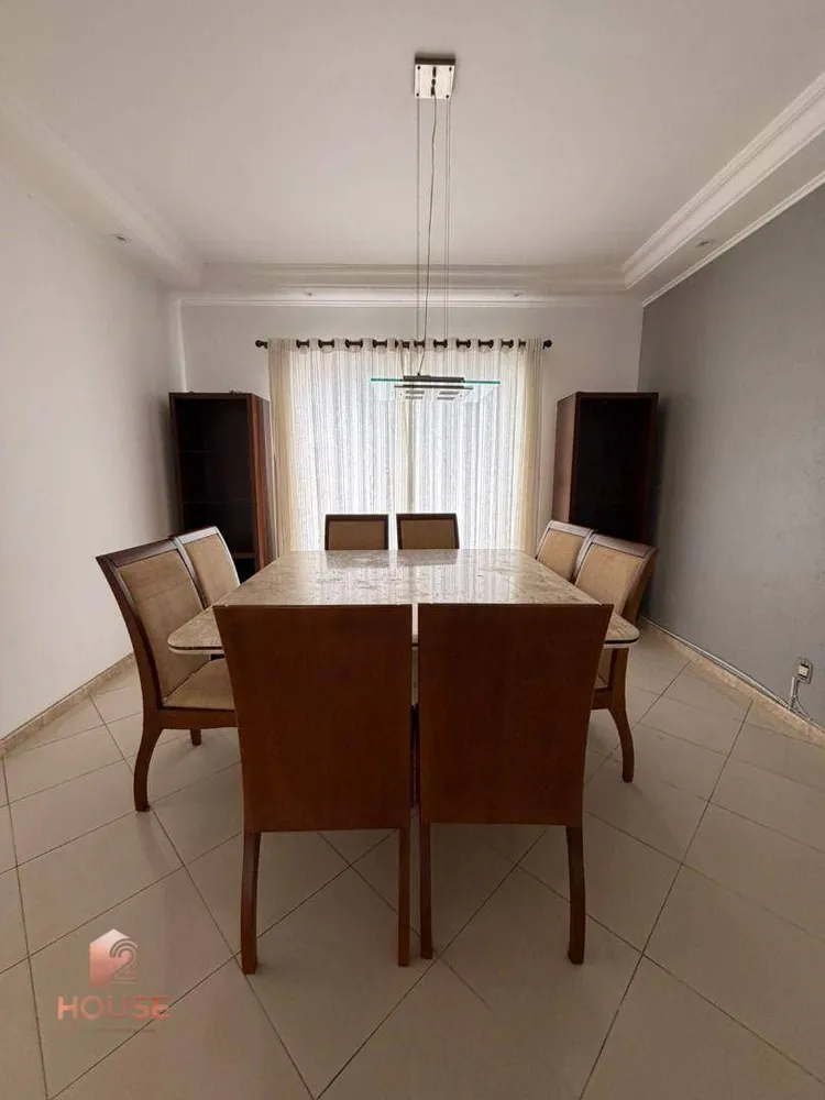 Casa, 3 quartos, 200 m² - Foto 9