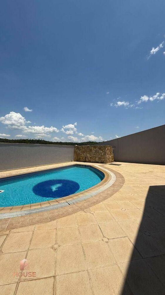 Casa de Condomínio à venda com 3 quartos, 500m² - Foto 3