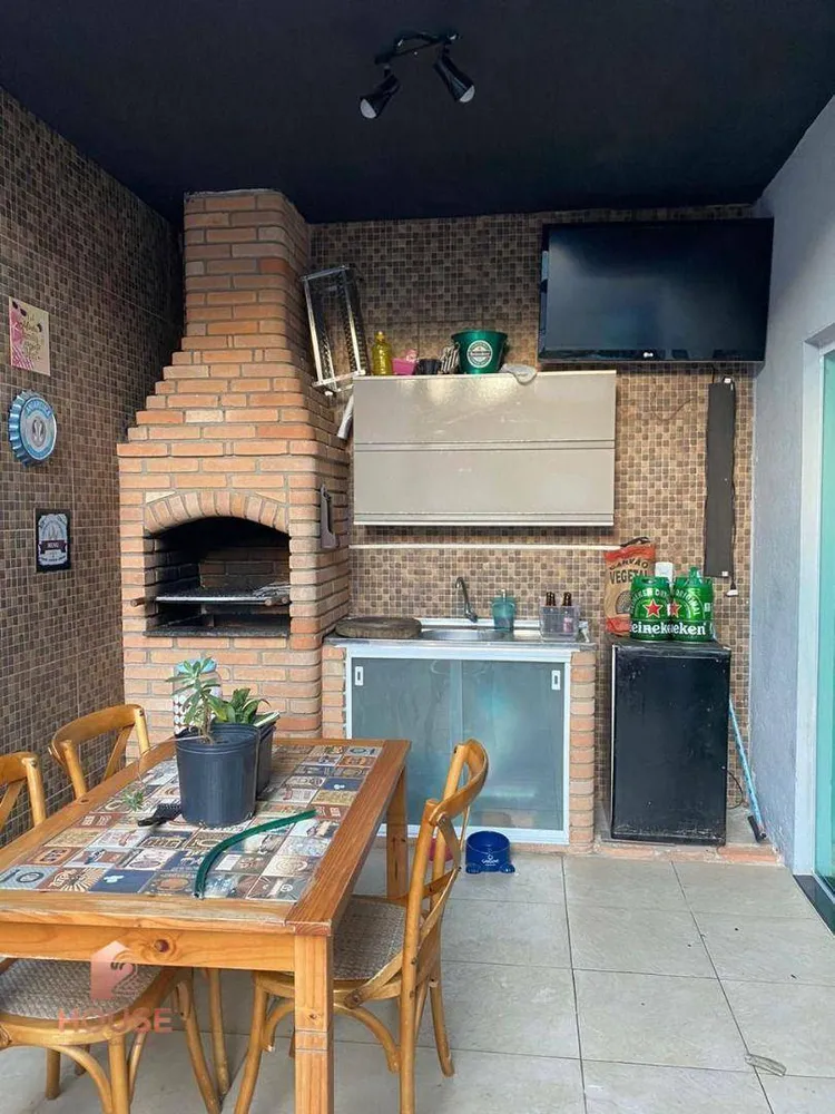 Sobrado, 3 quartos, 199 m² - Foto 5