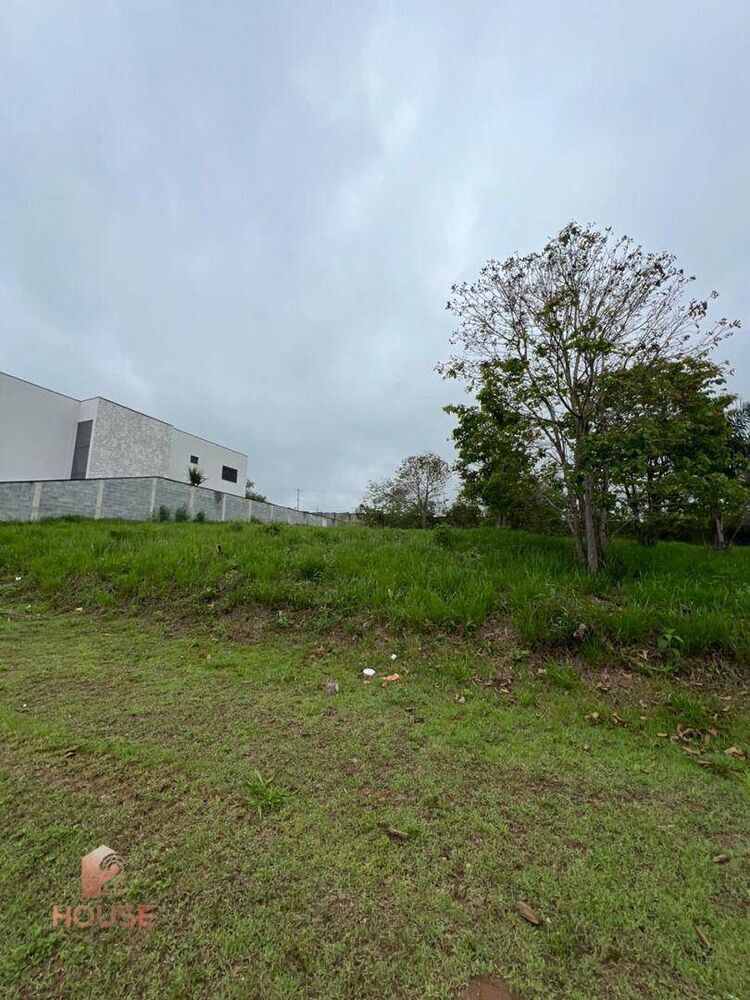 Loteamento e Condomínio, 889 m² - Foto 2