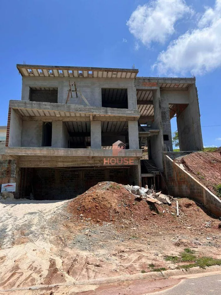 Casa de Condomínio à venda com 4 quartos, 552m² - Foto 1