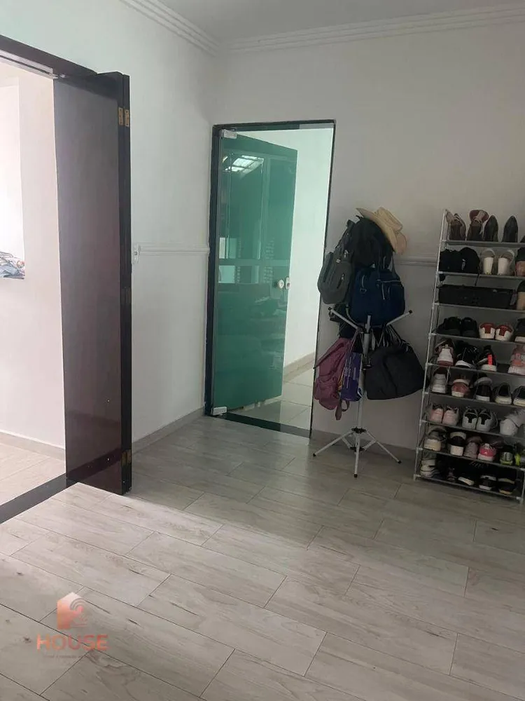 Casa, 3 quartos, 220 m² - Foto 6