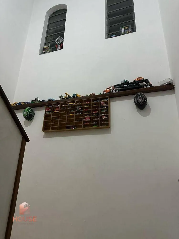 Casa, 3 quartos, 257 m² - Foto 9