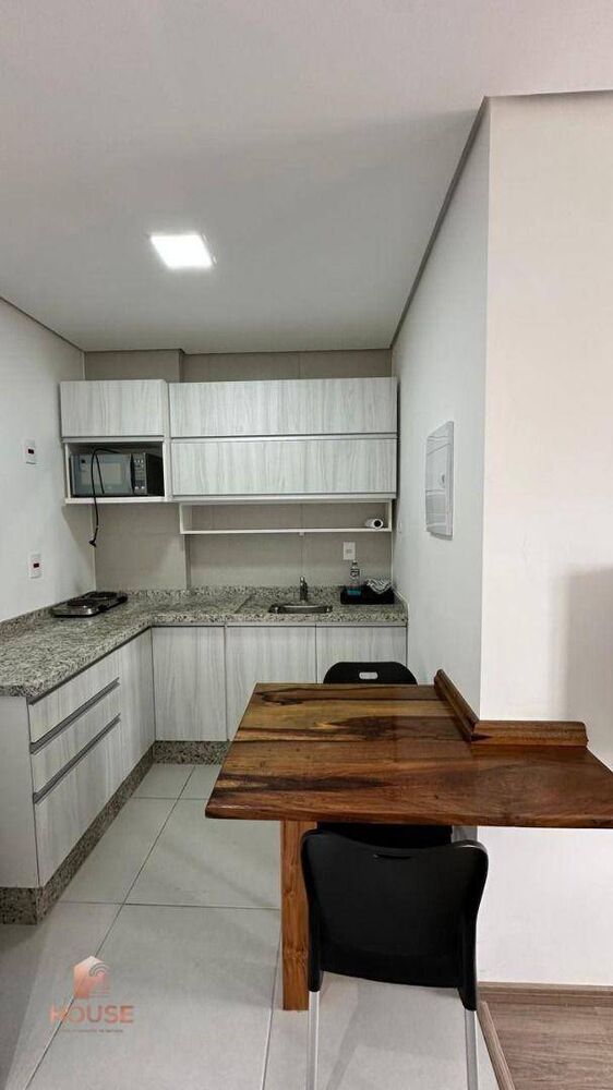 Kitnet e Studio para alugar com 1 quarto, 29m² - Foto 2