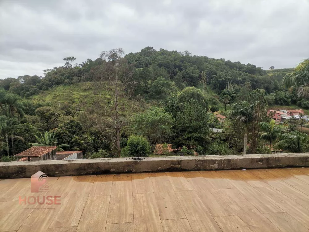 Chácara à venda com 5 quartos, 701m² - Foto 4