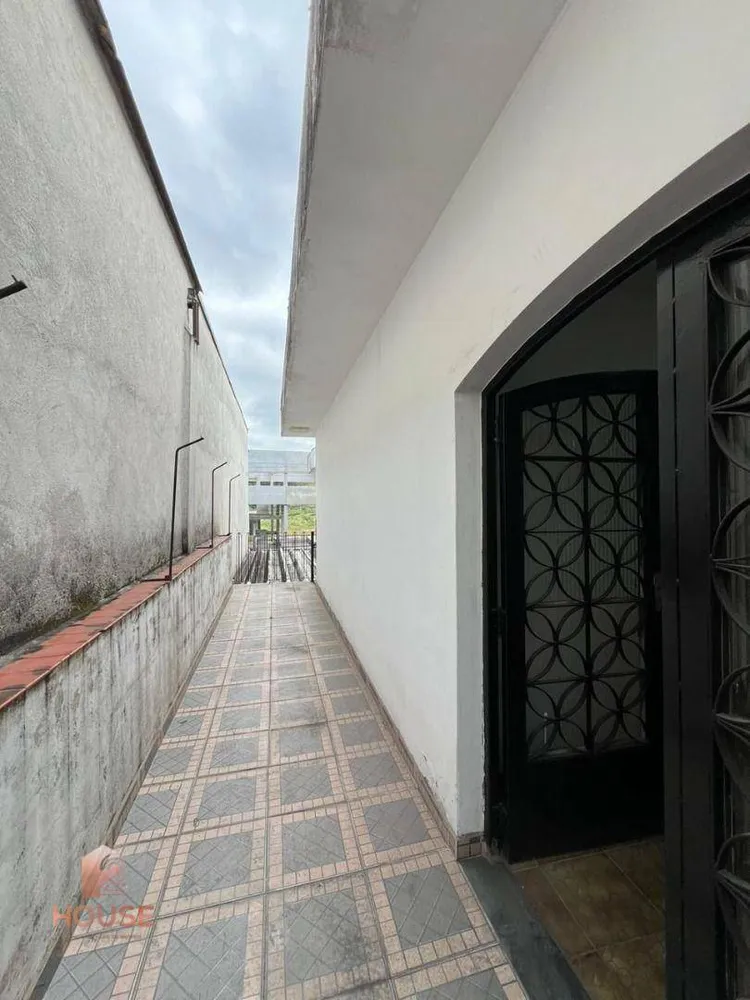 Casa, 4 quartos, 250 m² - Foto 5