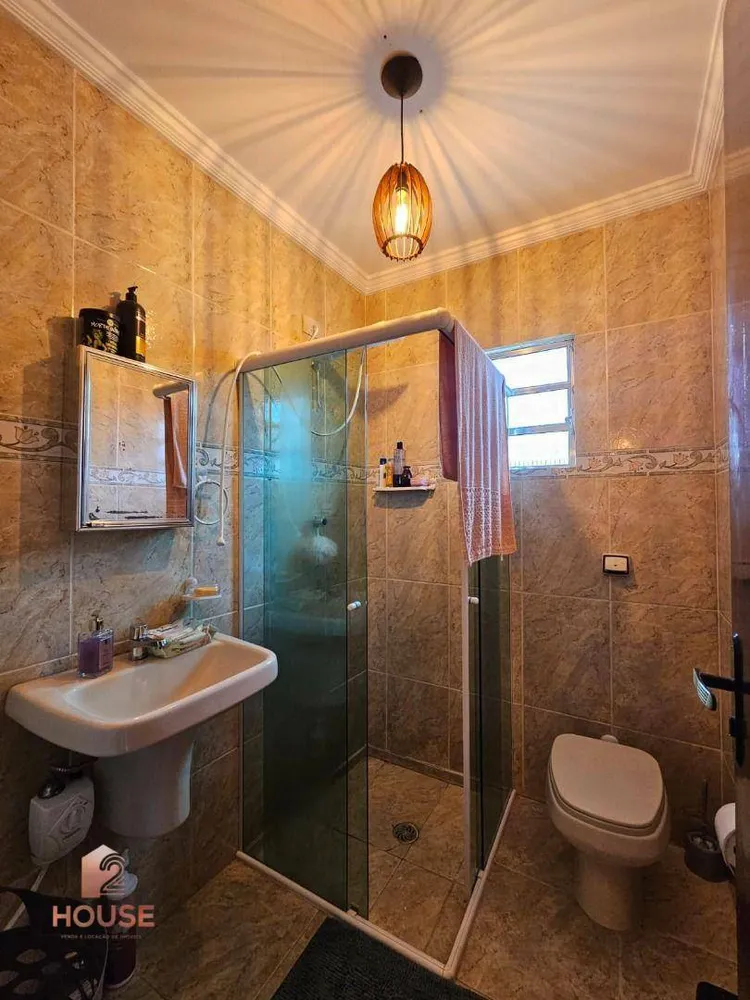 Casa, 3 quartos, 204 m² - Foto 2