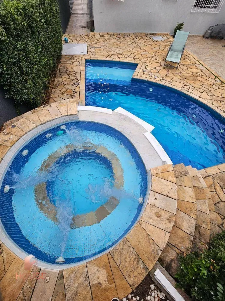 Casa, 3 quartos, 204 m² - Foto 8