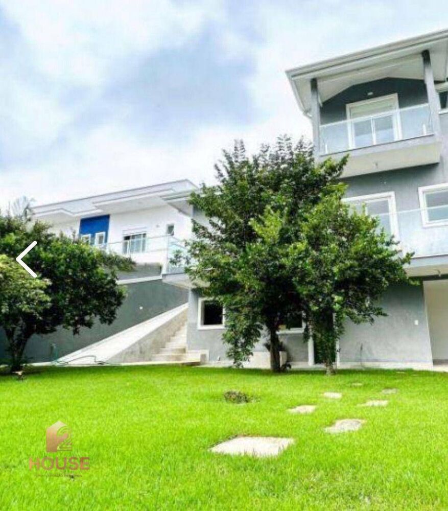 Casa de Condomínio à venda com 3 quartos, 365m² - Foto 1