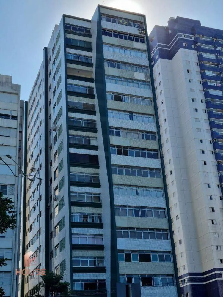 Apartamento à venda com 2 quartos, 133m² - Foto 3